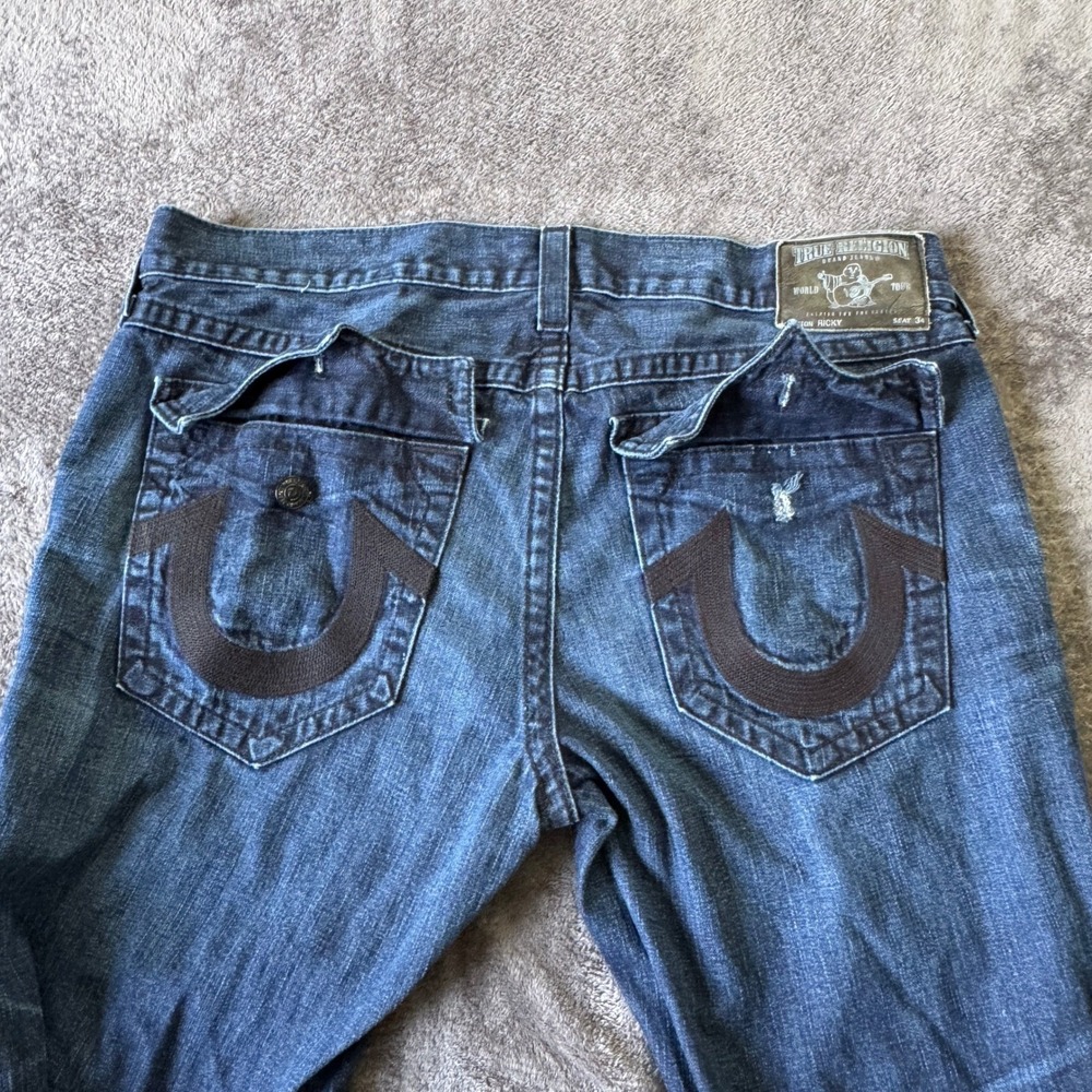 True Religion Ricky Super T Mens Jeans Size 40 Dark Wash Straight Flap Pocket - Picture 8 of 11